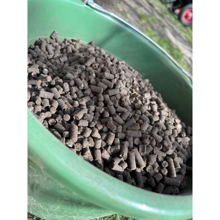 Obornik granulowany koński  - wiaderko 5l
